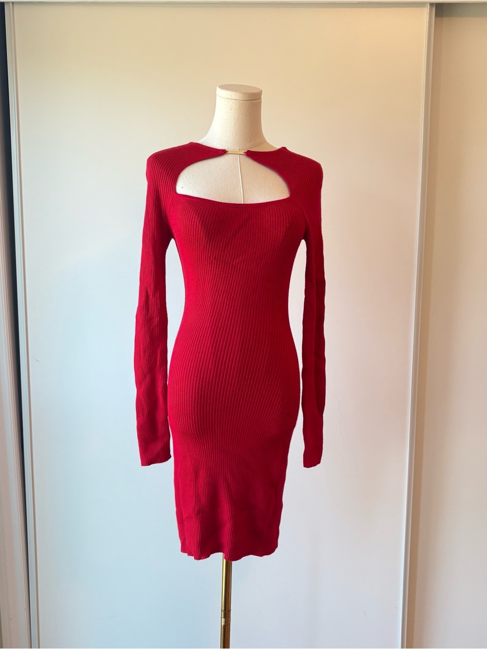 Abercrombie & Fitch Red Ribbed Cutout Long Sleeve Dress